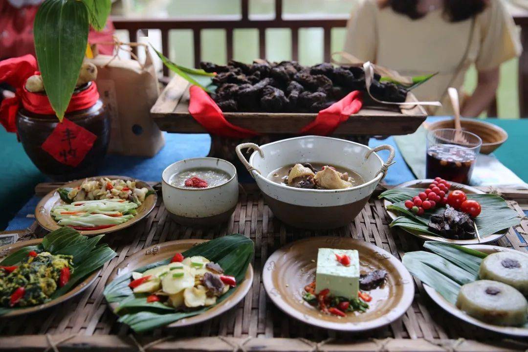 吃美食 看美景 拉消费 寻味之旅催生新机遇