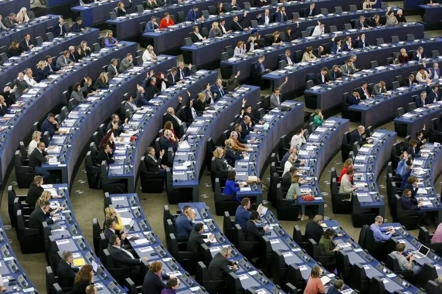 美联储9月降息还差临门一脚？鲍威尔肯定近期美国经济数据进展