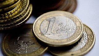 欧元区或出现“紧财政宽货币”政策组合