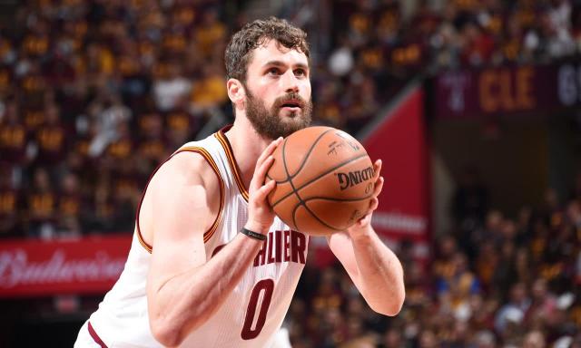 突然大跳水！顶级巨头遭重击 发生了什么？