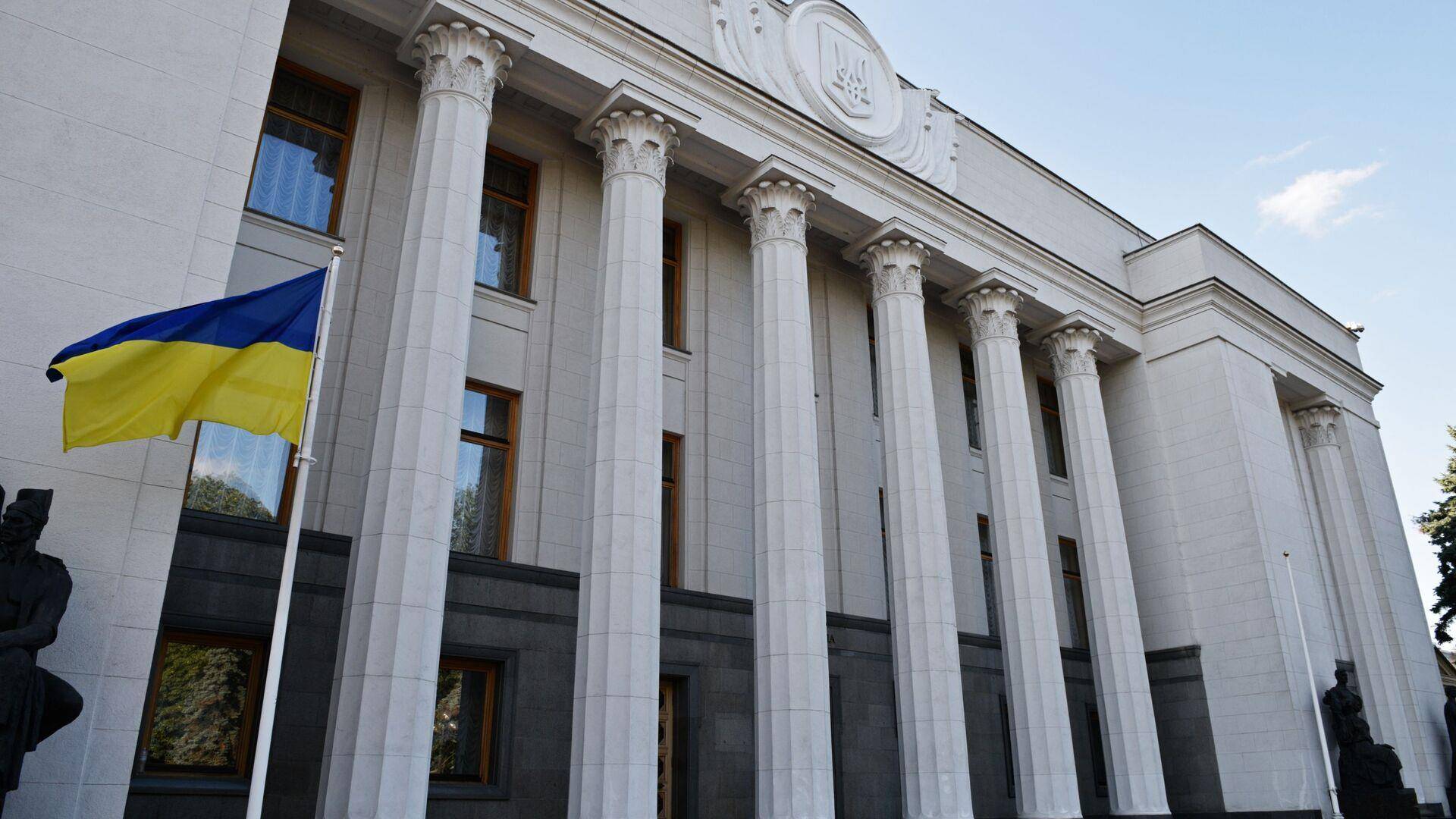 338票赞成 美乌矿产协议被批准了!乌克兰:30年内不打算给西方伙伴还债!