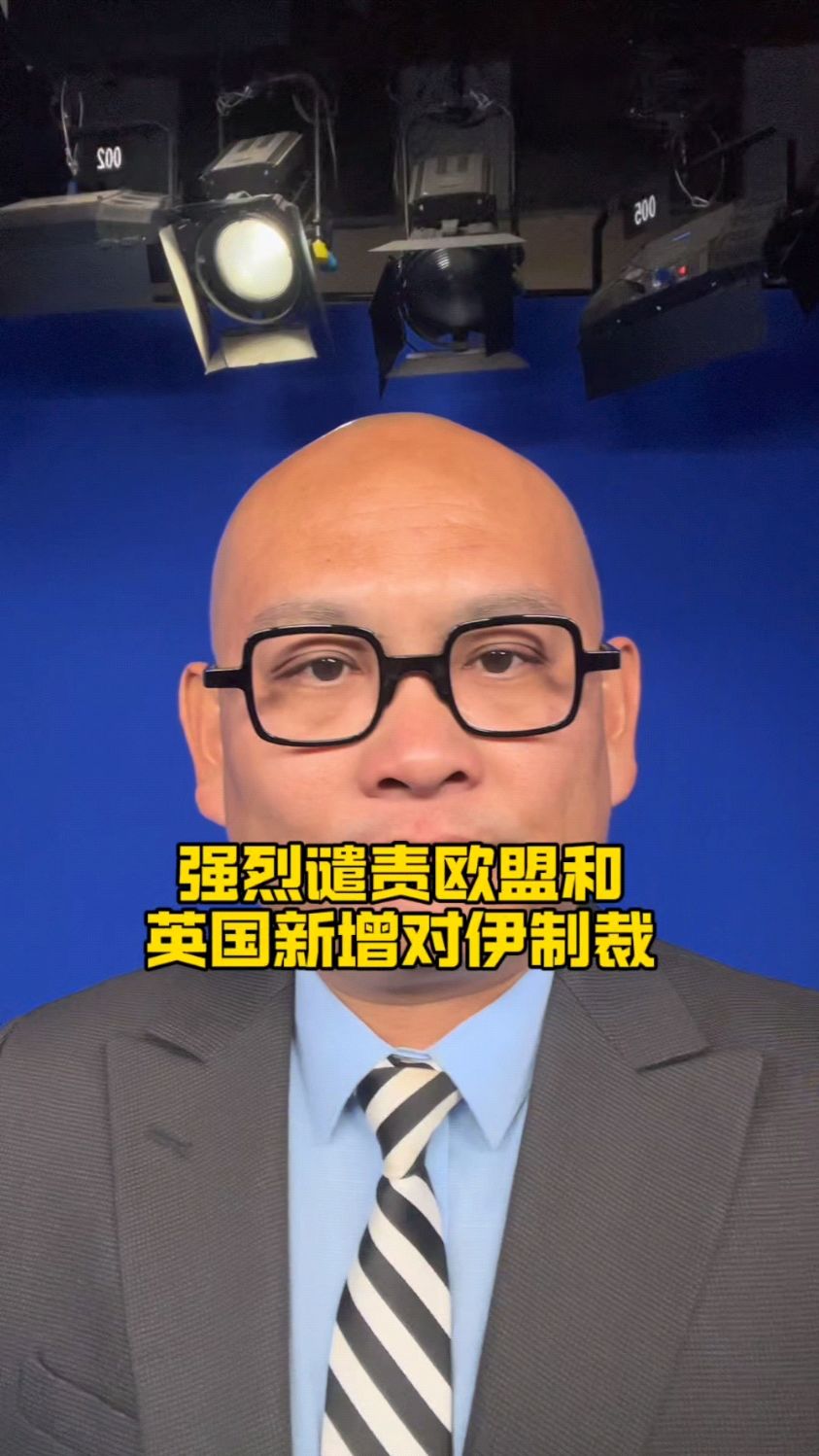 欧盟和英国宣布对俄实施新一轮制裁