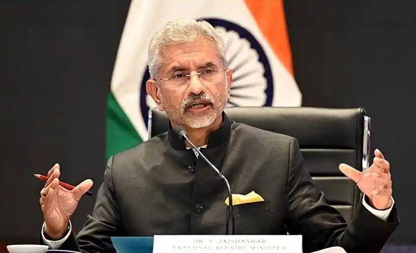 最新研究：特朗普关税正在削弱美元储备地位 但暂不至于被颠覆